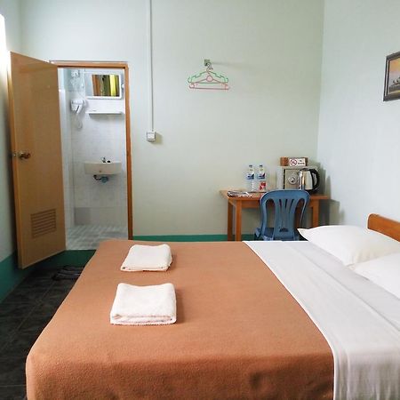 Hotel Lily The Home Hsipaw Exteriör bild