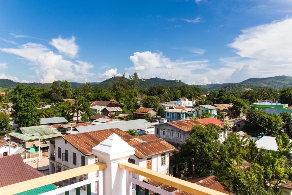 Hotel Lily The Home Hsipaw Exteriör bild