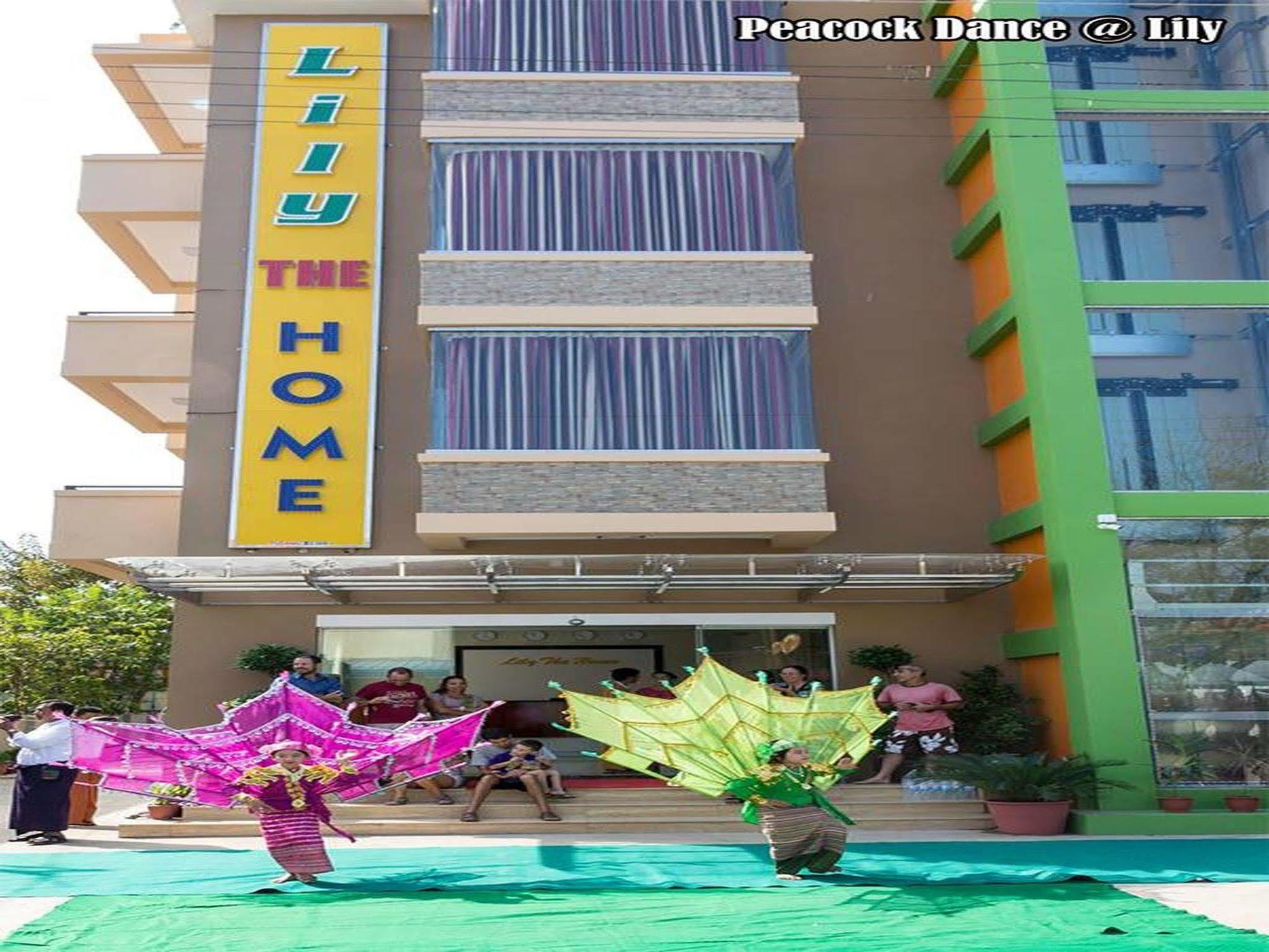 Hotel Lily The Home Hsipaw Exteriör bild