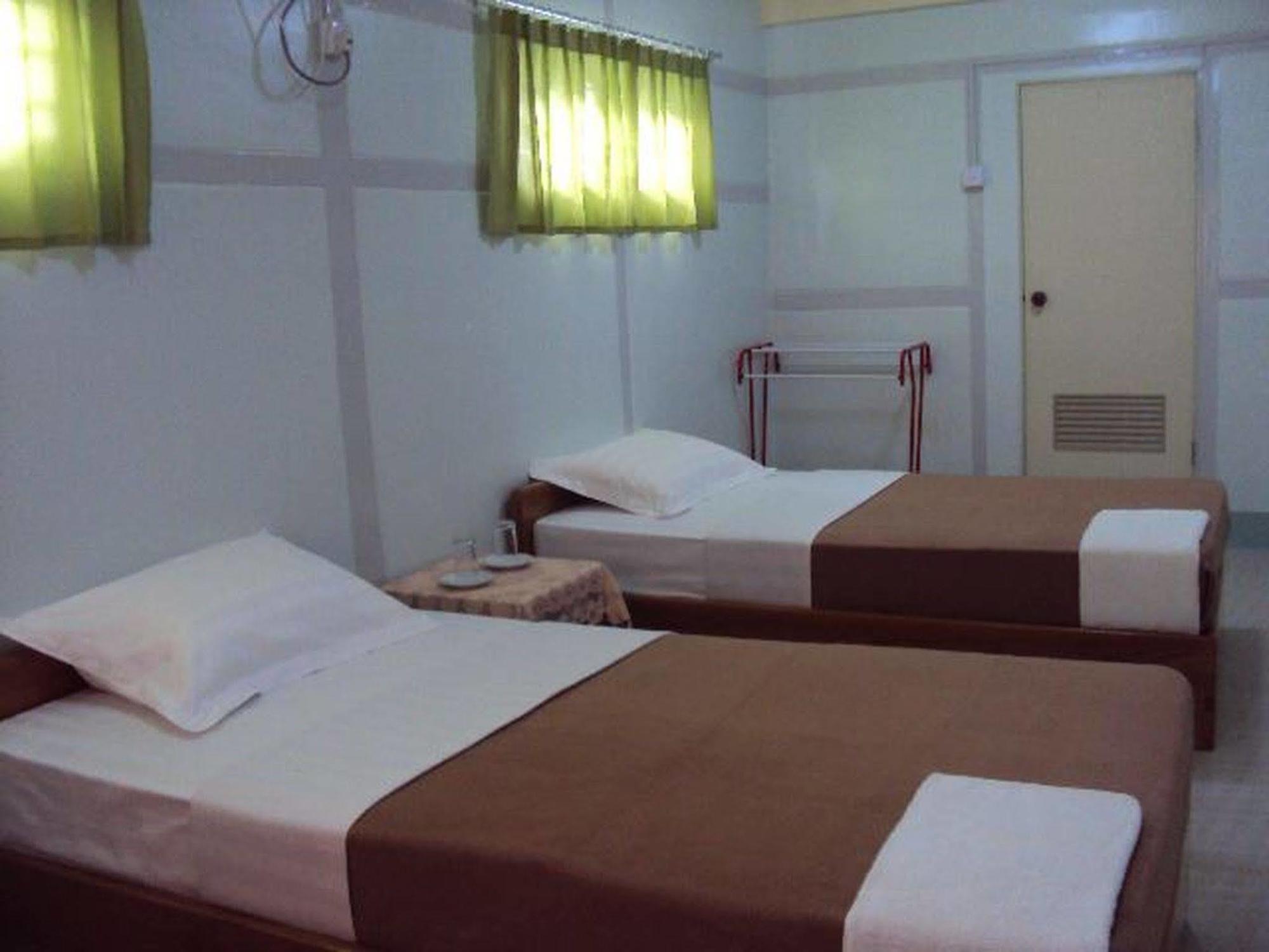 Hotel Lily The Home Hsipaw Exteriör bild