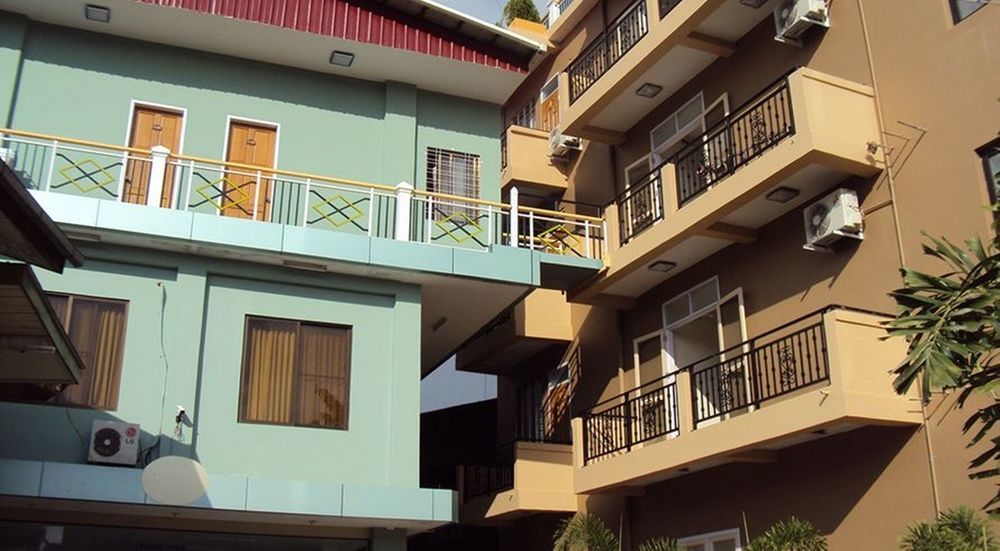 Hotel Lily The Home Hsipaw Exteriör bild